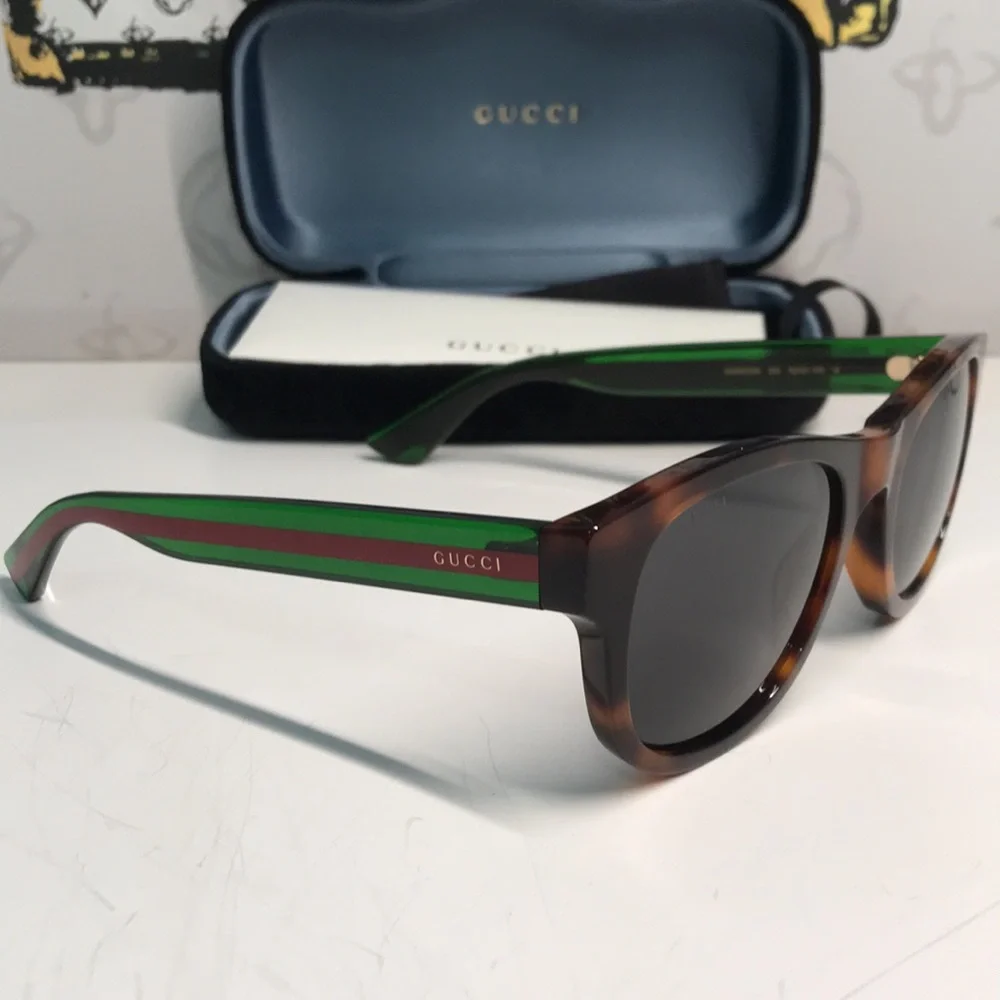 ✨ Brand New Gucci GG0003SN 003 Sunglasses – Havana with Green and Red Stripe ✨